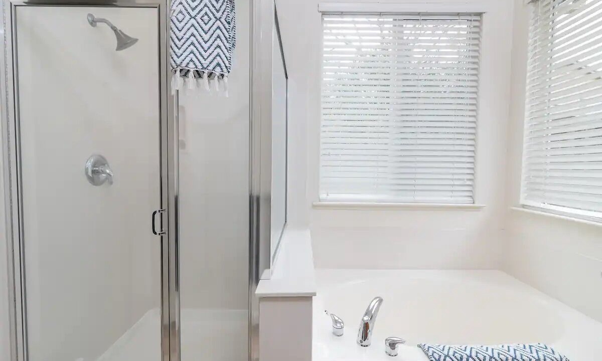 Photo of Bathroom in North Natomas