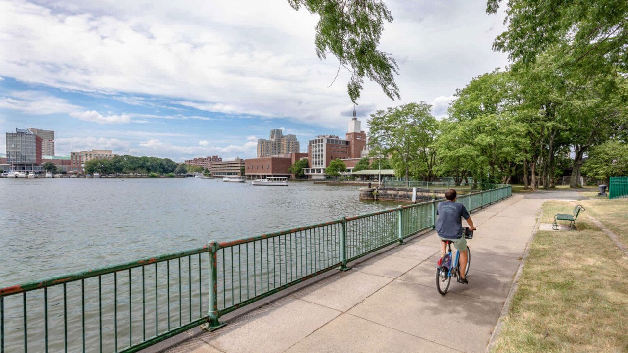 Photo of Others in West End