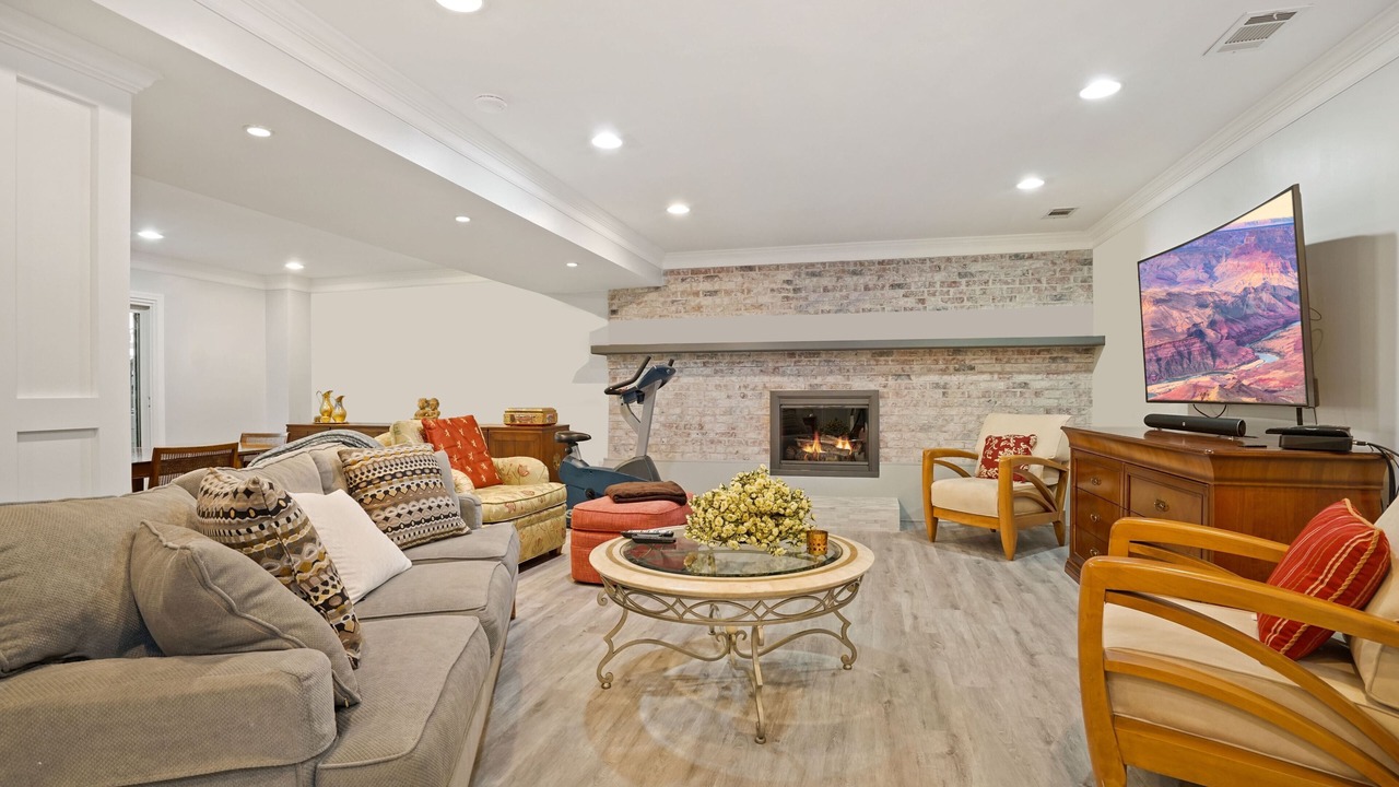 Photo of Livingroom in Dunn Loring