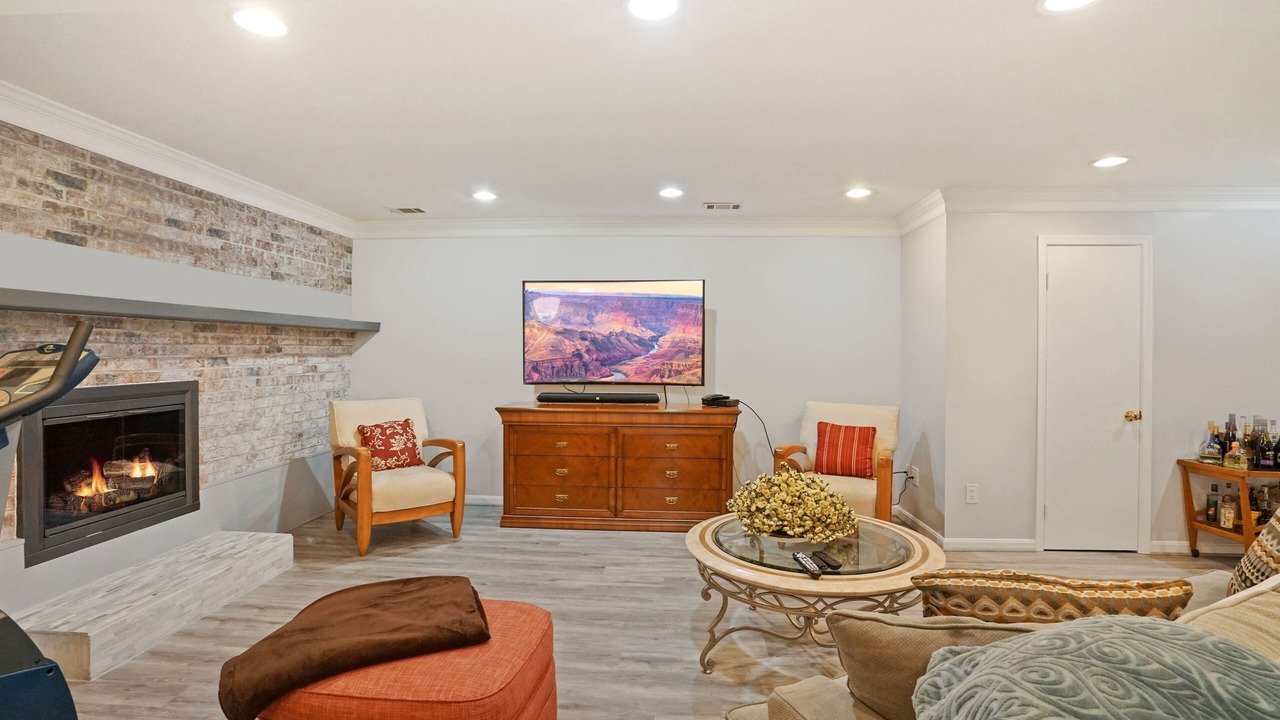 Photo of Livingroom in Dunn Loring
