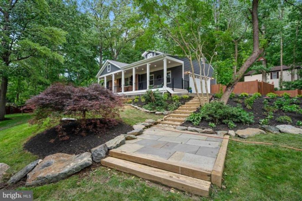 Photo of Outdoor in Dunn Loring