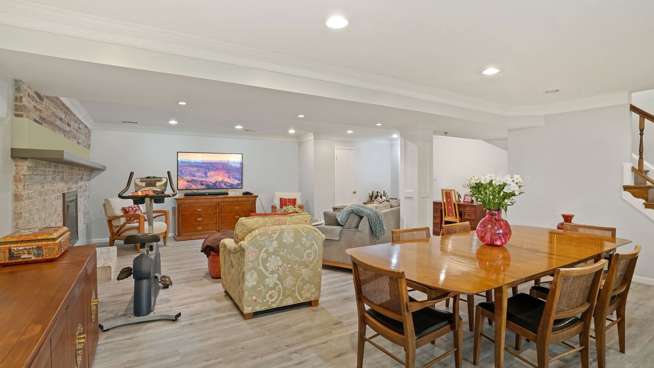 Photo of Livingroom in Dunn Loring