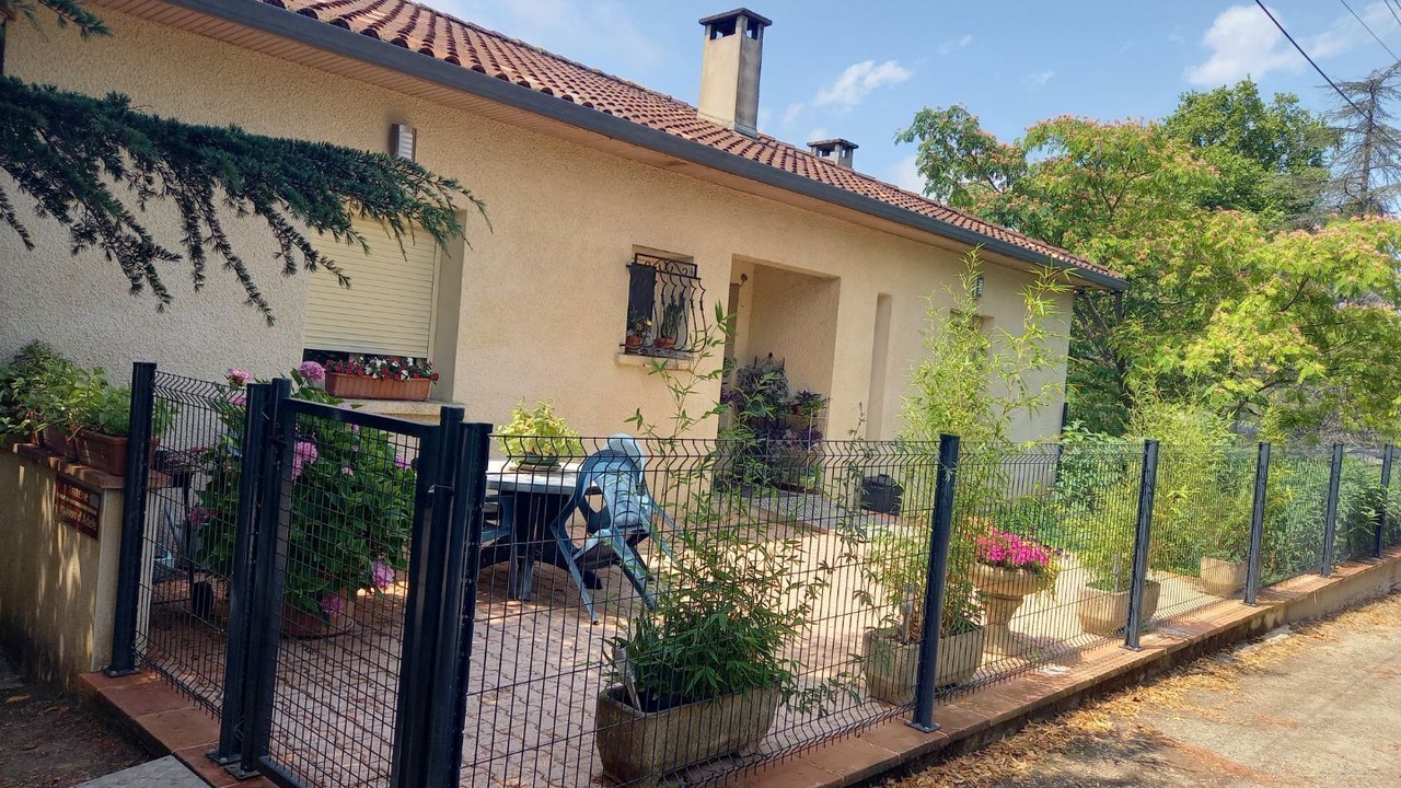 Photo of Patio Balcony in Durfort-Lacapelette