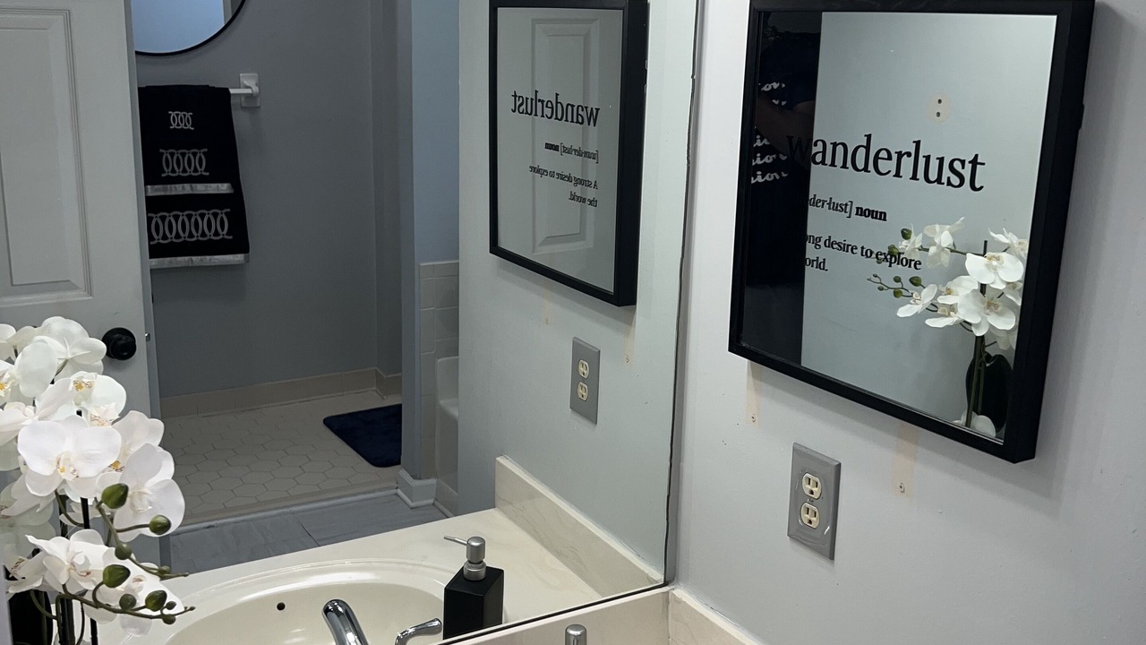 Photo of Bathroom in Smyrna