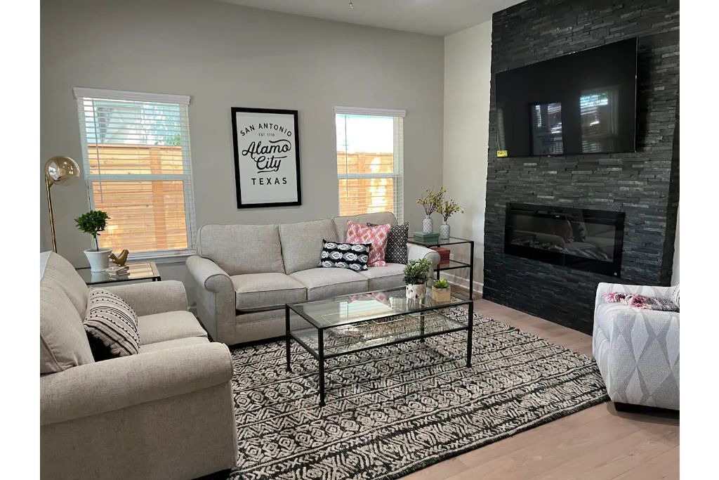Photo of Livingroom in Denver Heights