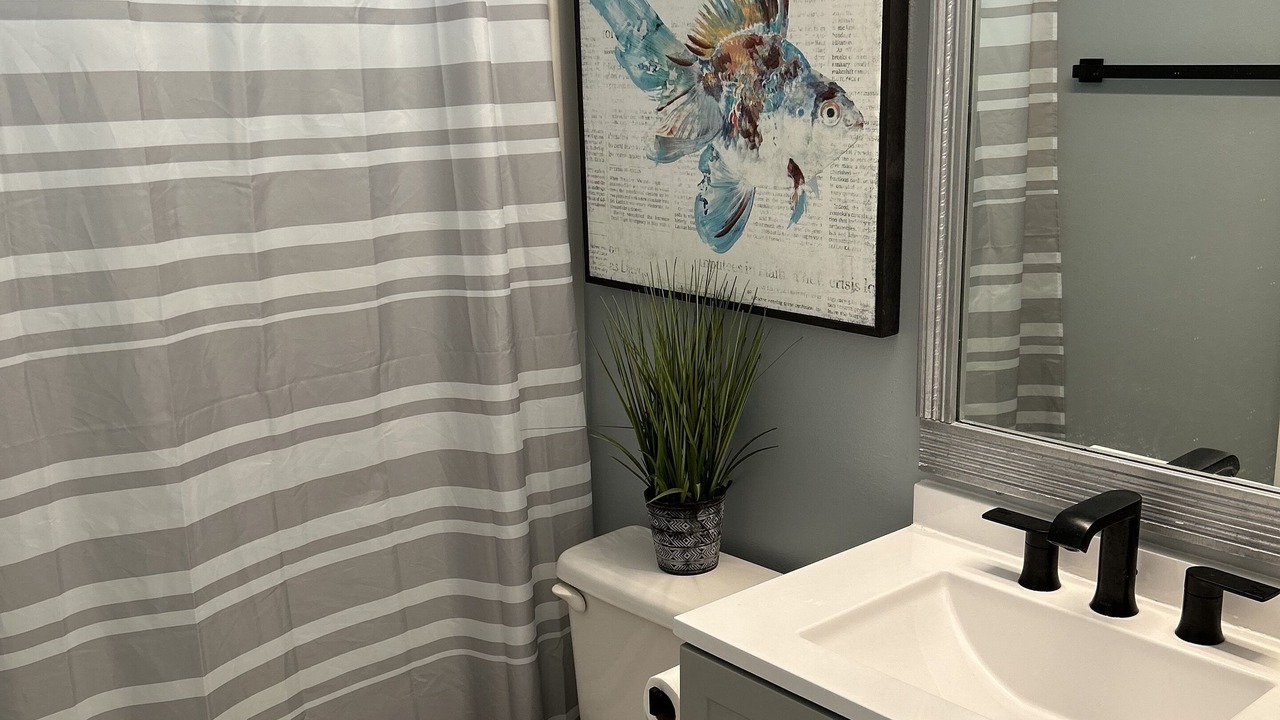 Photo of Bathroom in Gulf Breeze