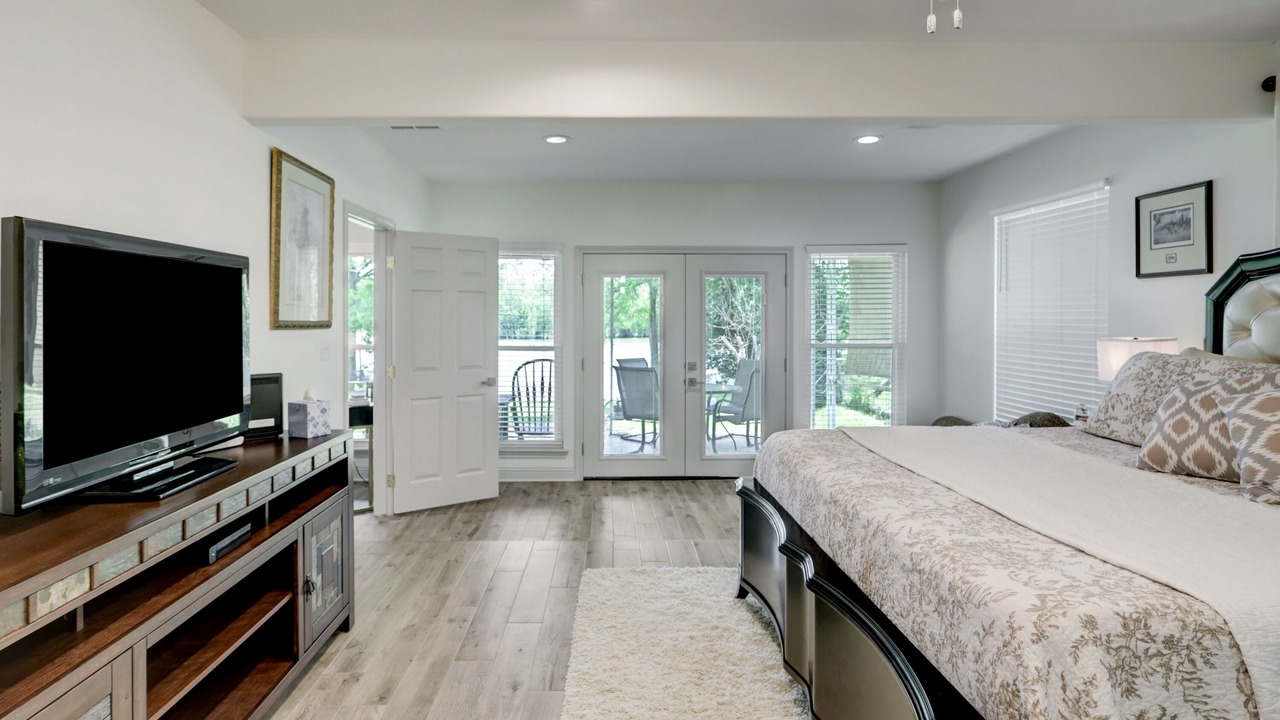 Photo of Bedroom in Kingwood