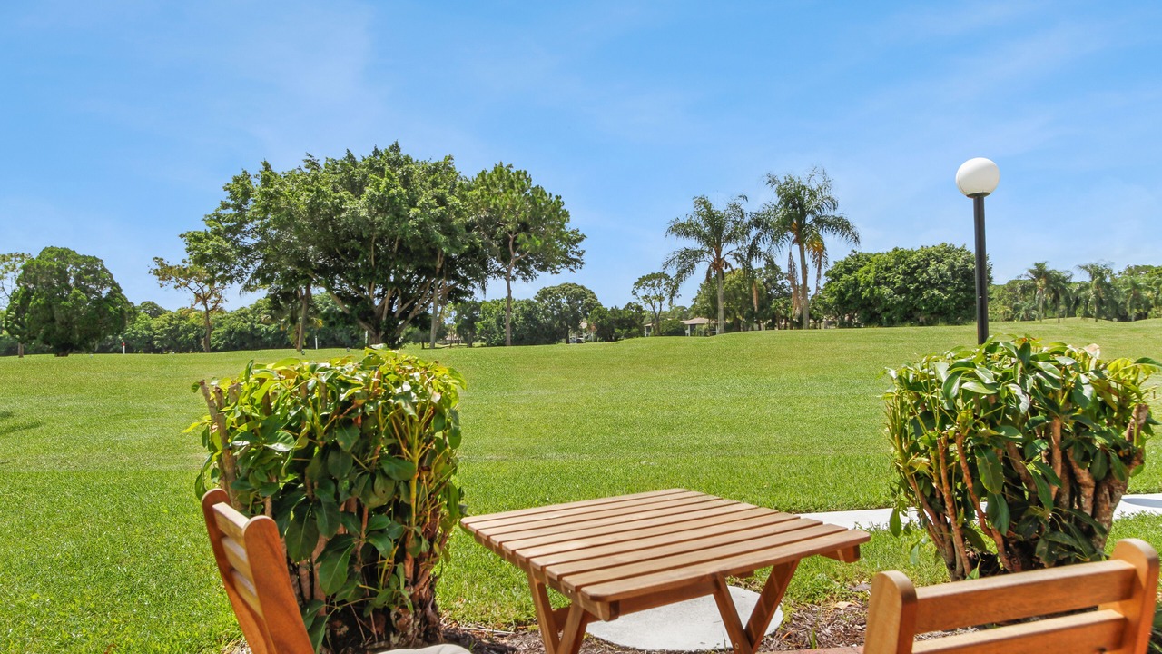 Photo of Outdoor in Bunker Oaks