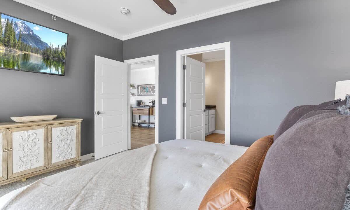 Photo of Bedroom in Osage Beach