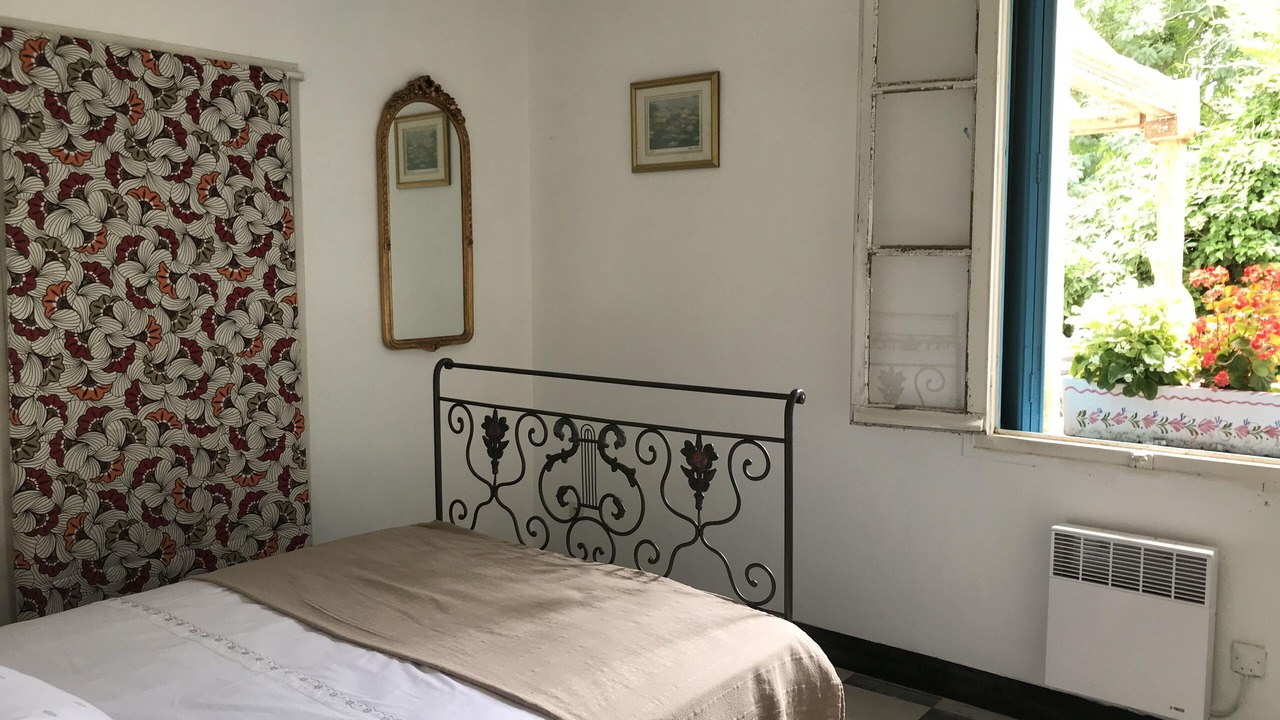 Photo of Bedroom in Rodes