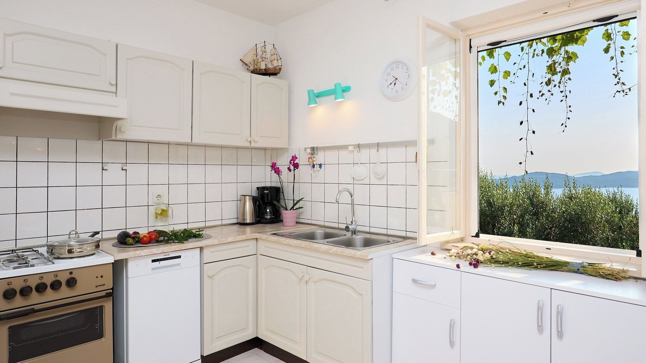 Photo of Kitchen in Brsecine