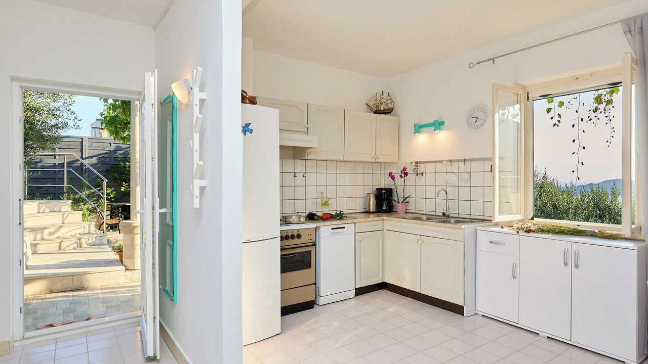 Photo of Kitchen in Brsecine
