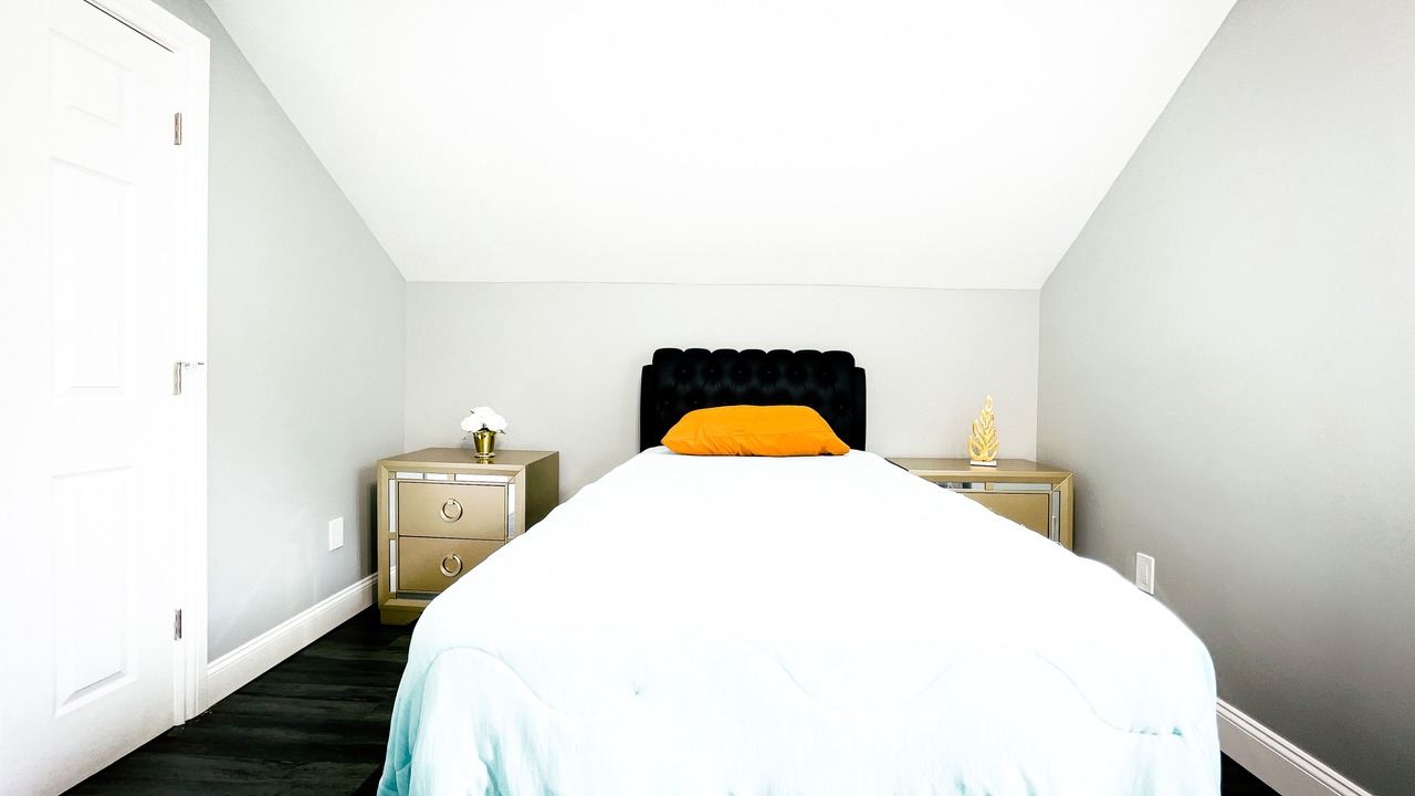 Photo of Bedroom in Niagara Falls