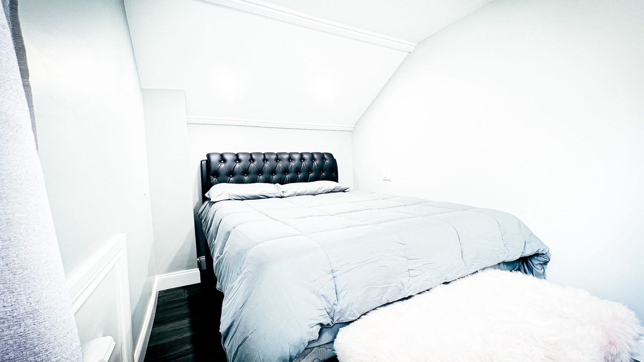 Photo of Bedroom in Niagara Falls