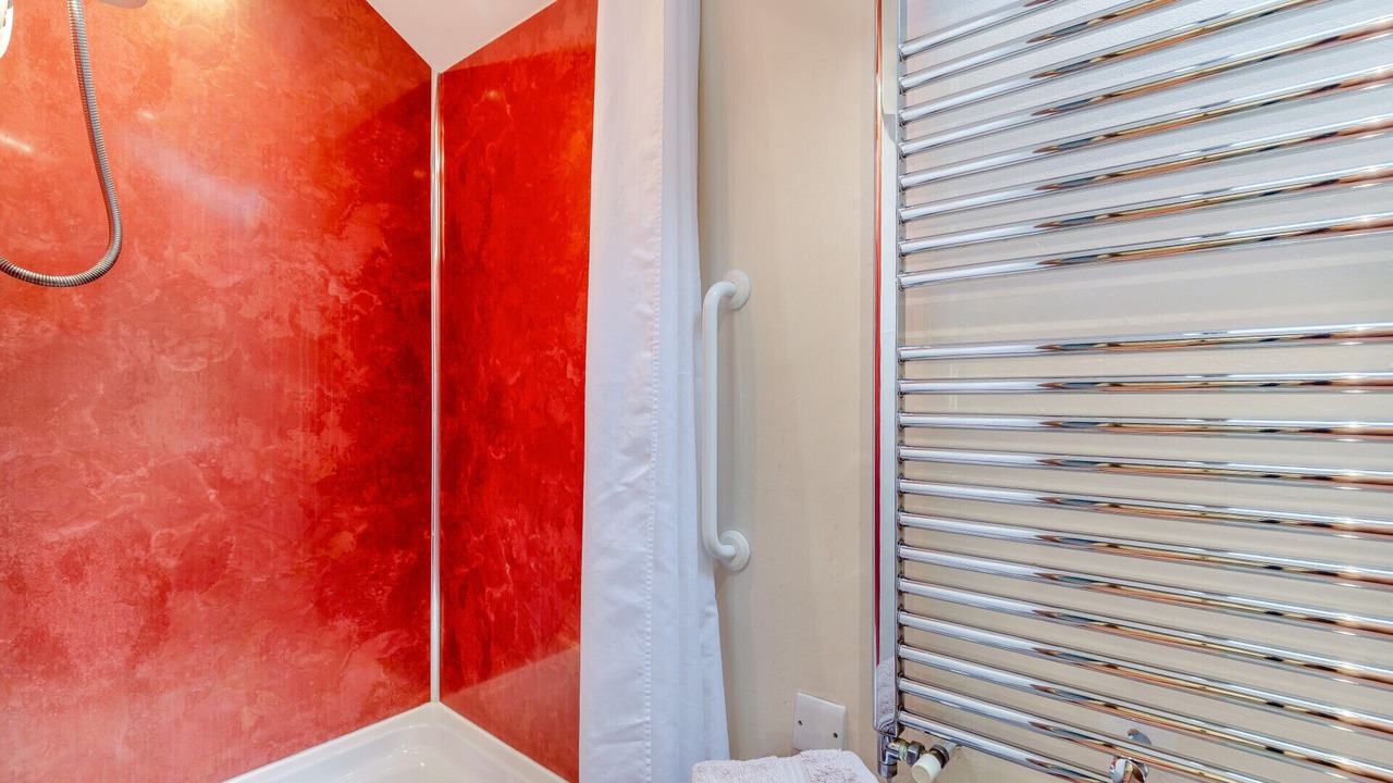 Photo of Bathroom in Monyash