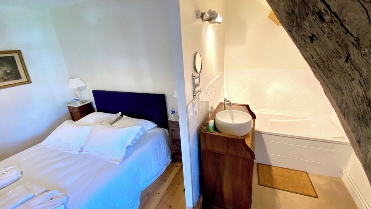 Photo of Bedroom in Villemurlin