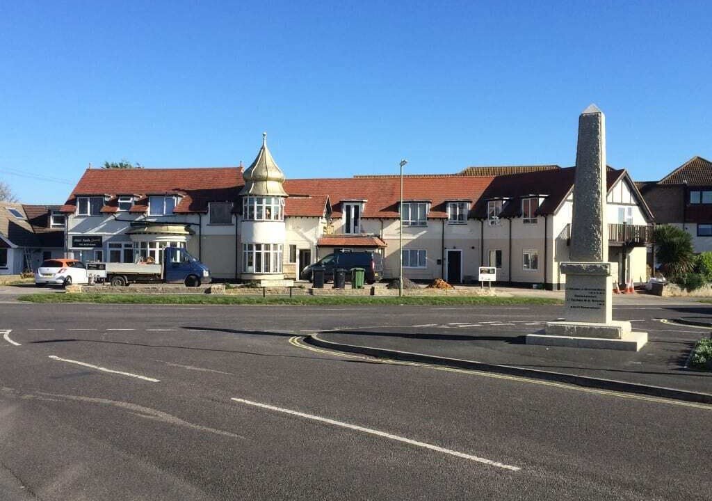 Photo of Others in Barton-on-Sea