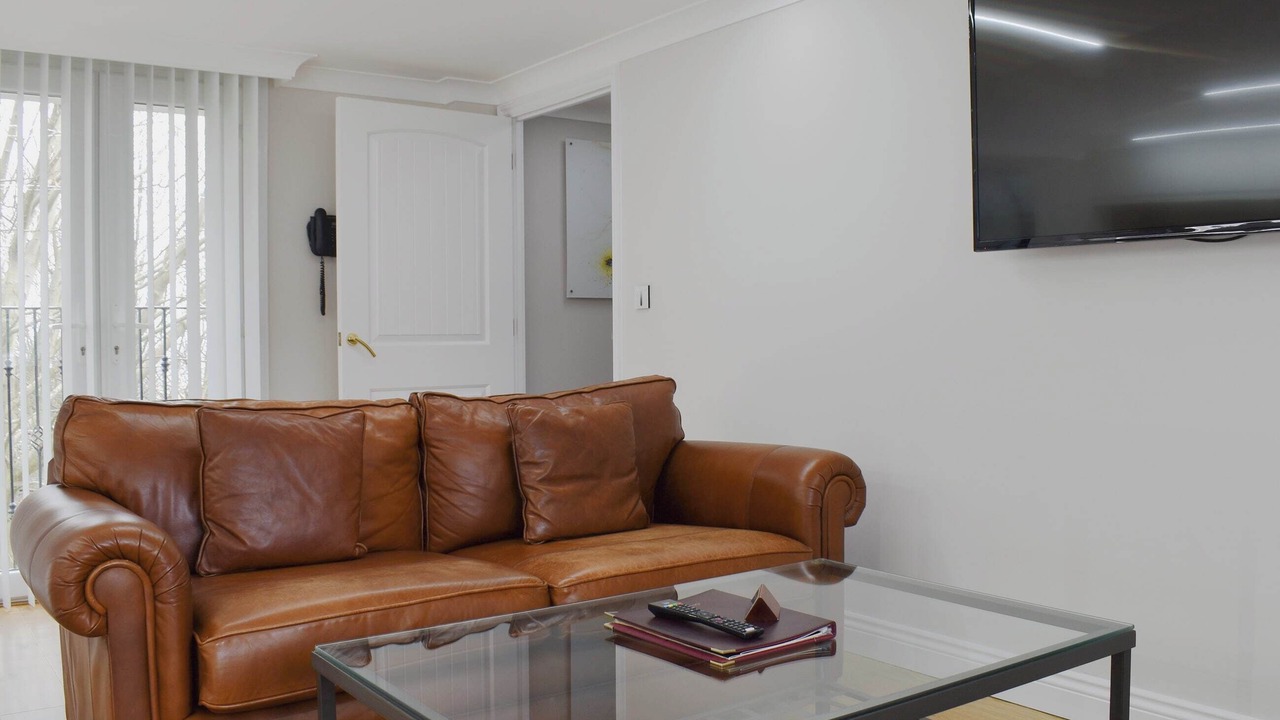 Photo of Others in Norton Sub Hamdon