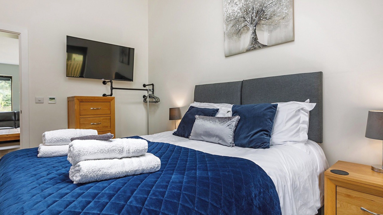 Photo of Others in Saham Toney