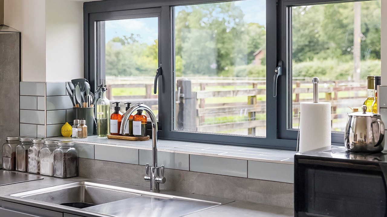 Photo of Others in Saham Toney