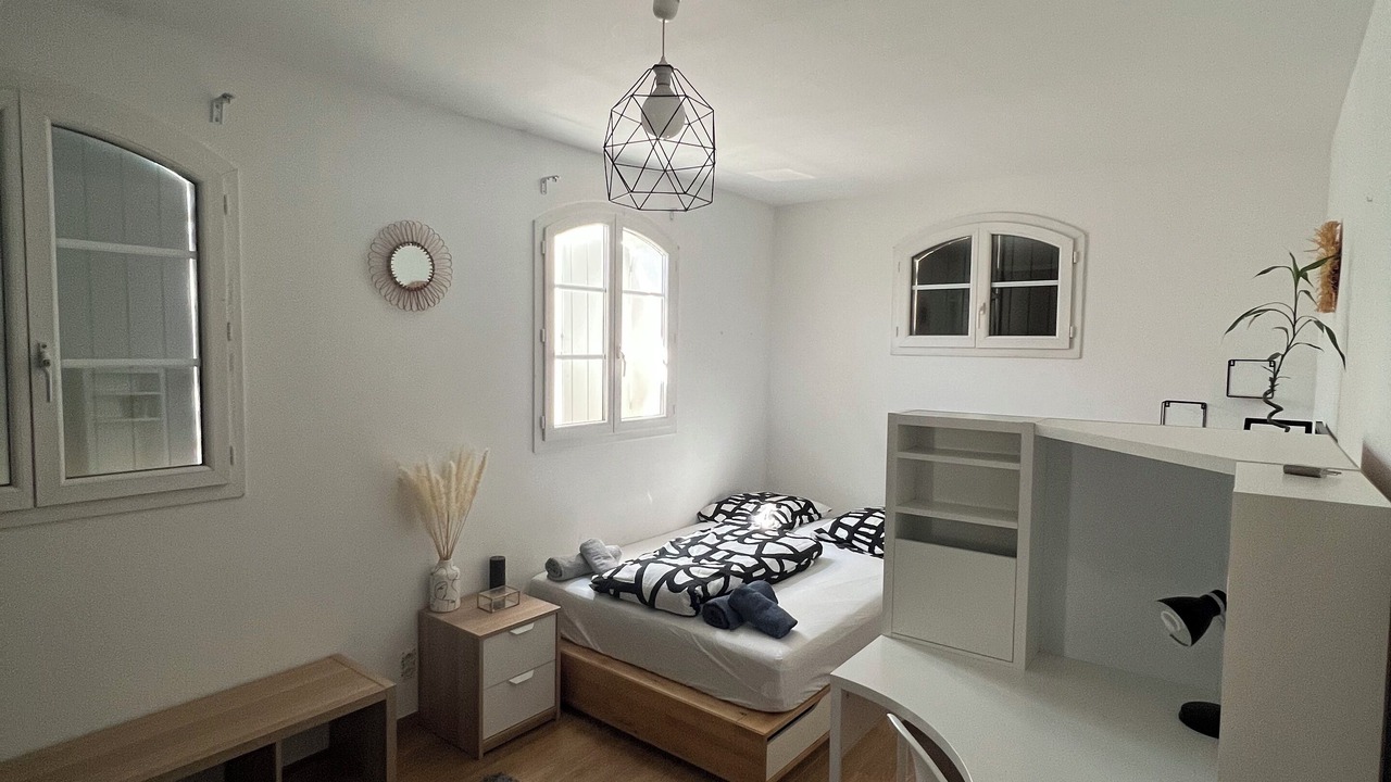 Photo of Bedroom in Bouc-Bel-Air