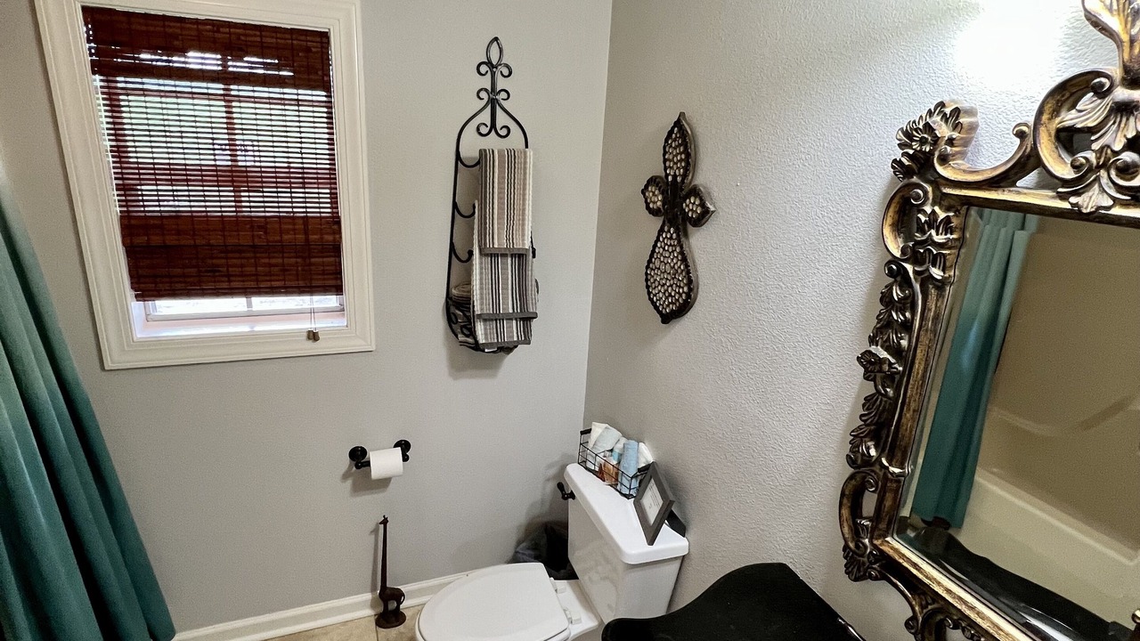 Photo of Bathroom in Natchez