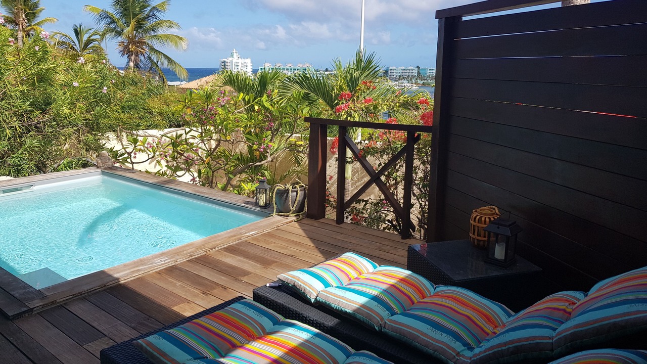 Photo of Outdoor in Oyster Pond