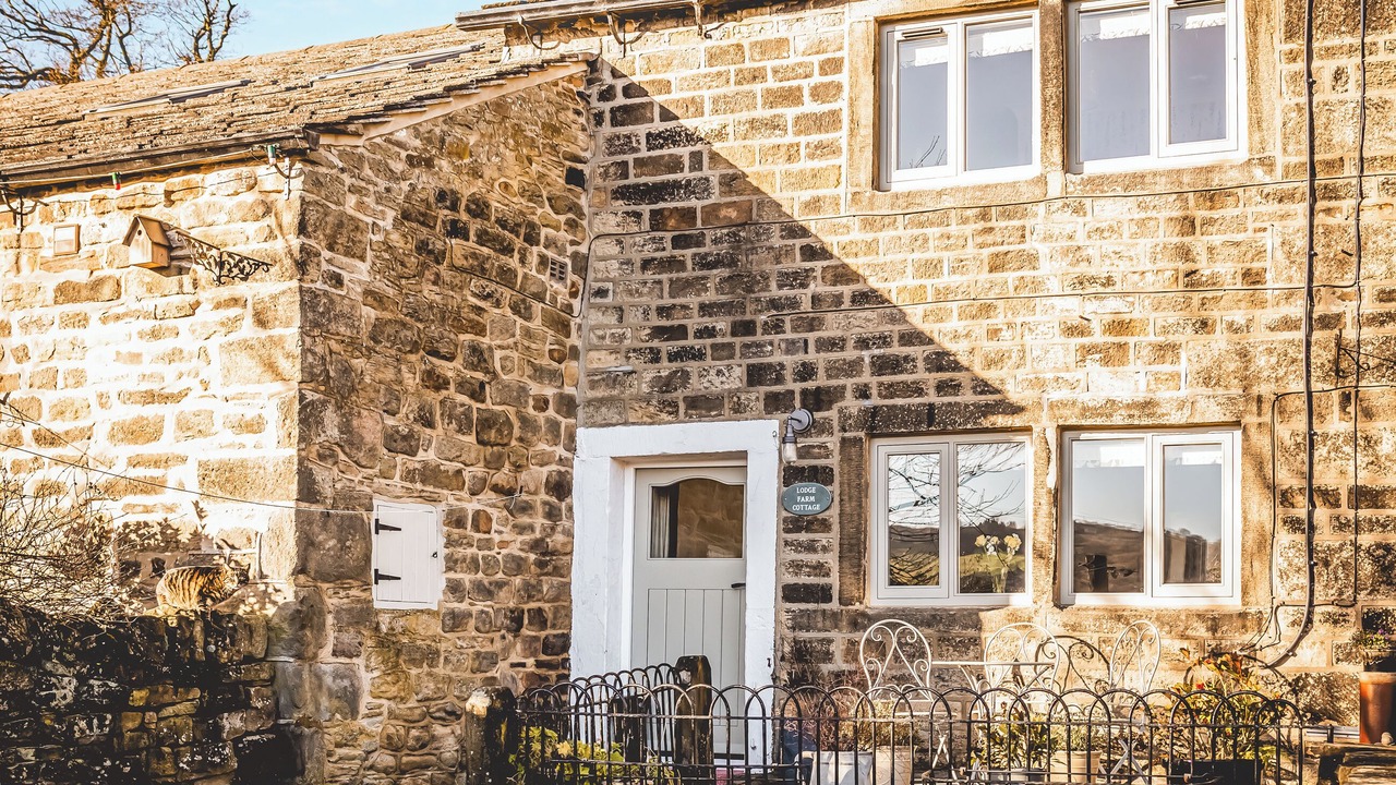 Photo of Others in Oakworth