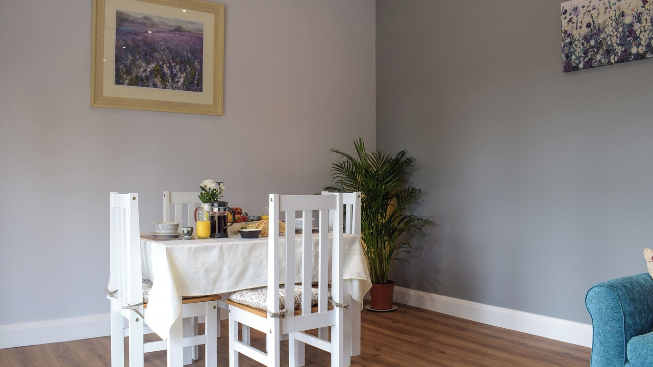 Photo of Others in Hope under Dinmore