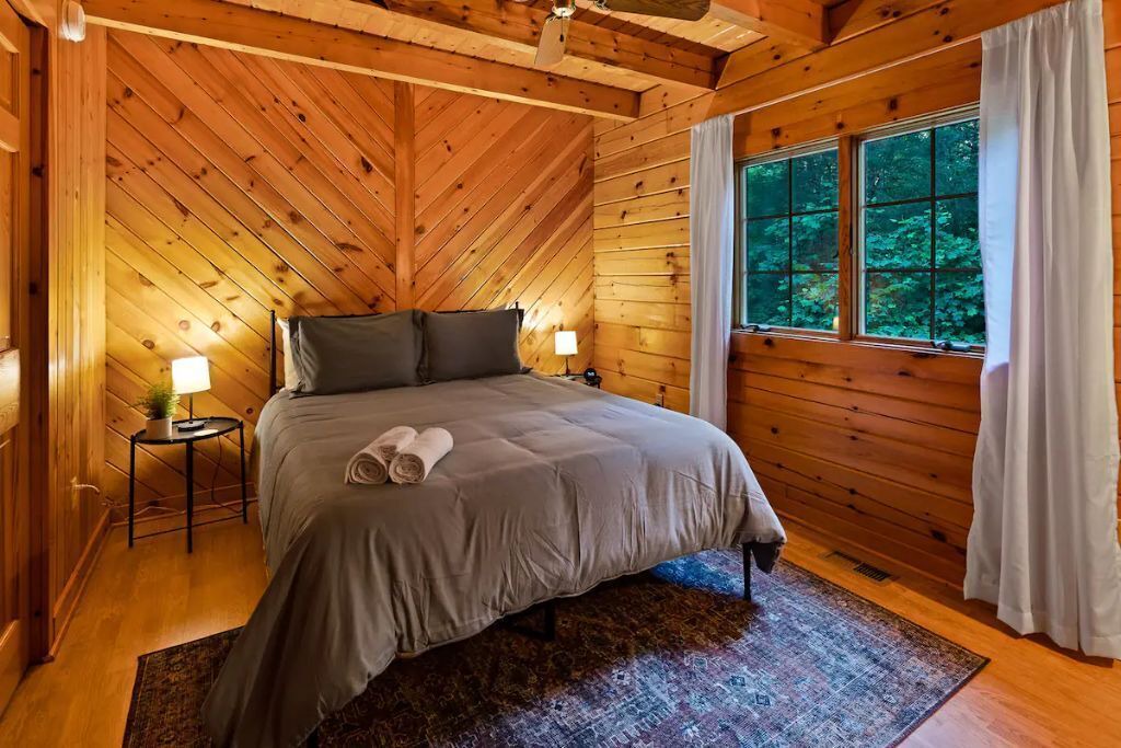 Photo of Bedroom in Buechel