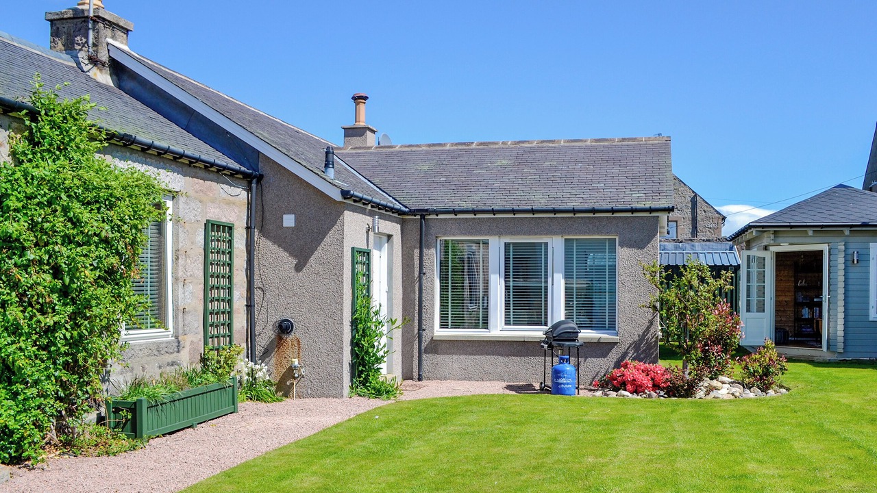 Photo of Others in Ballater