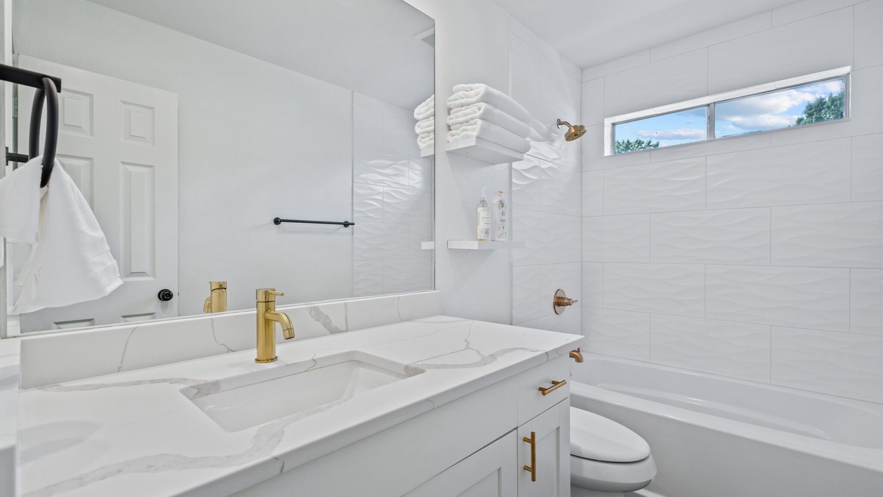 Photo of Bathroom in Allen