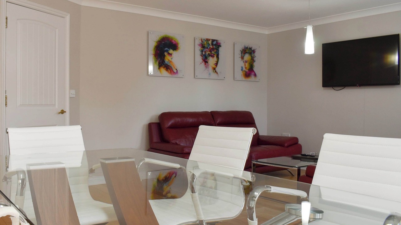 Photo of Others in Norton Sub Hamdon