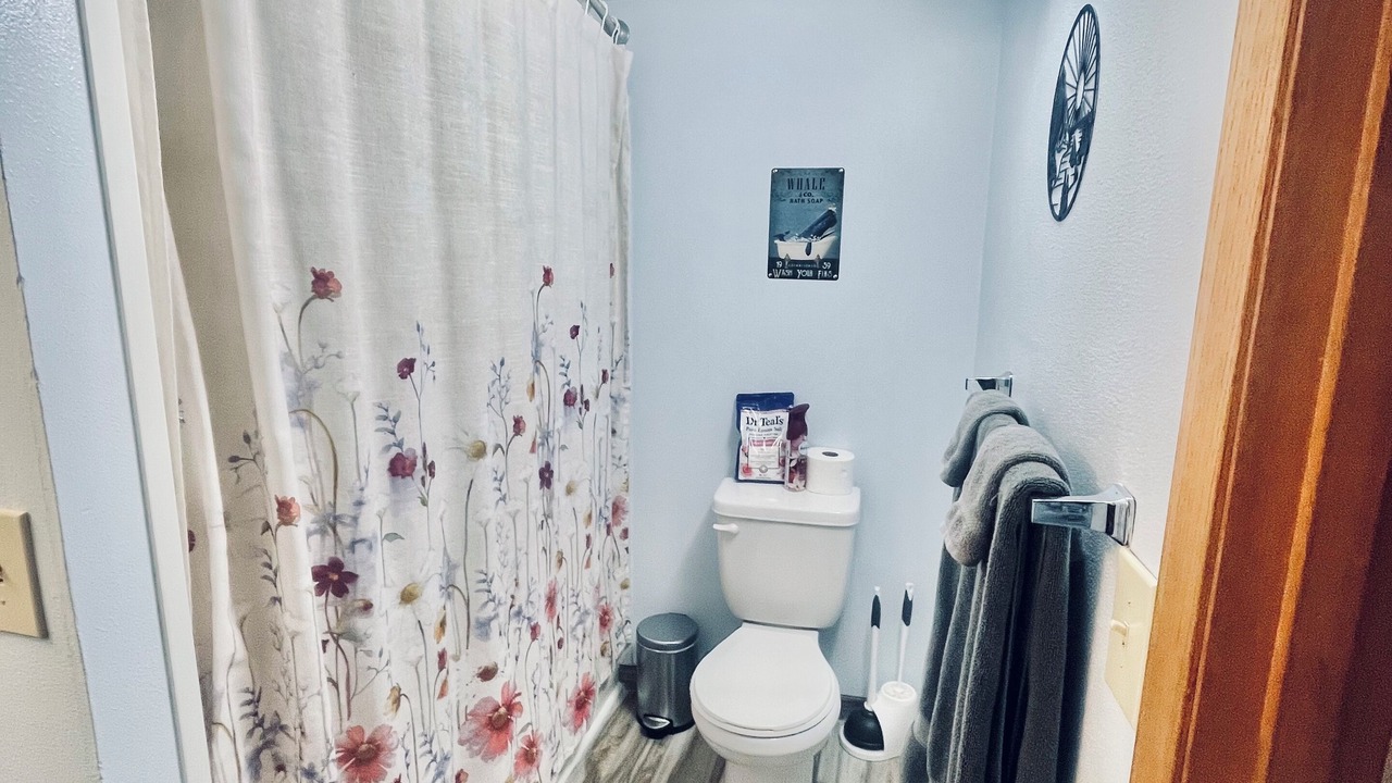 Photo of Bathroom in Valdez