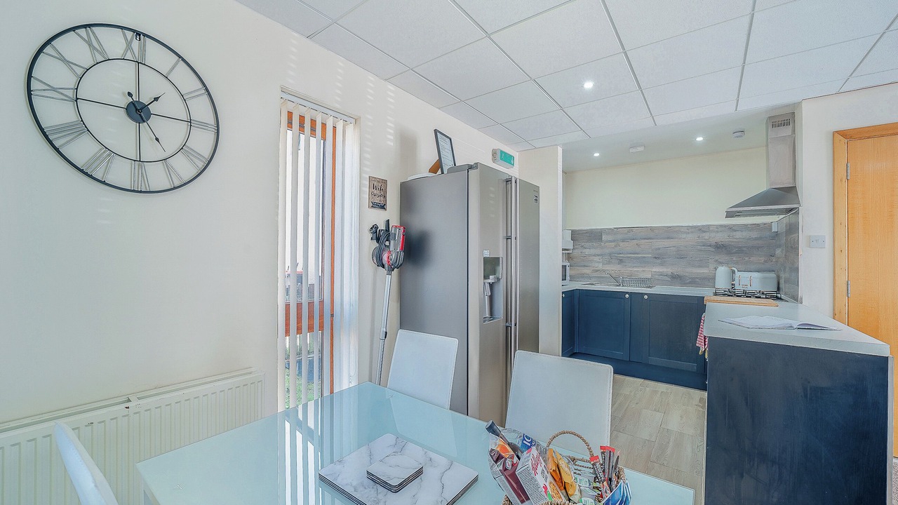 Photo of Others in Moffat