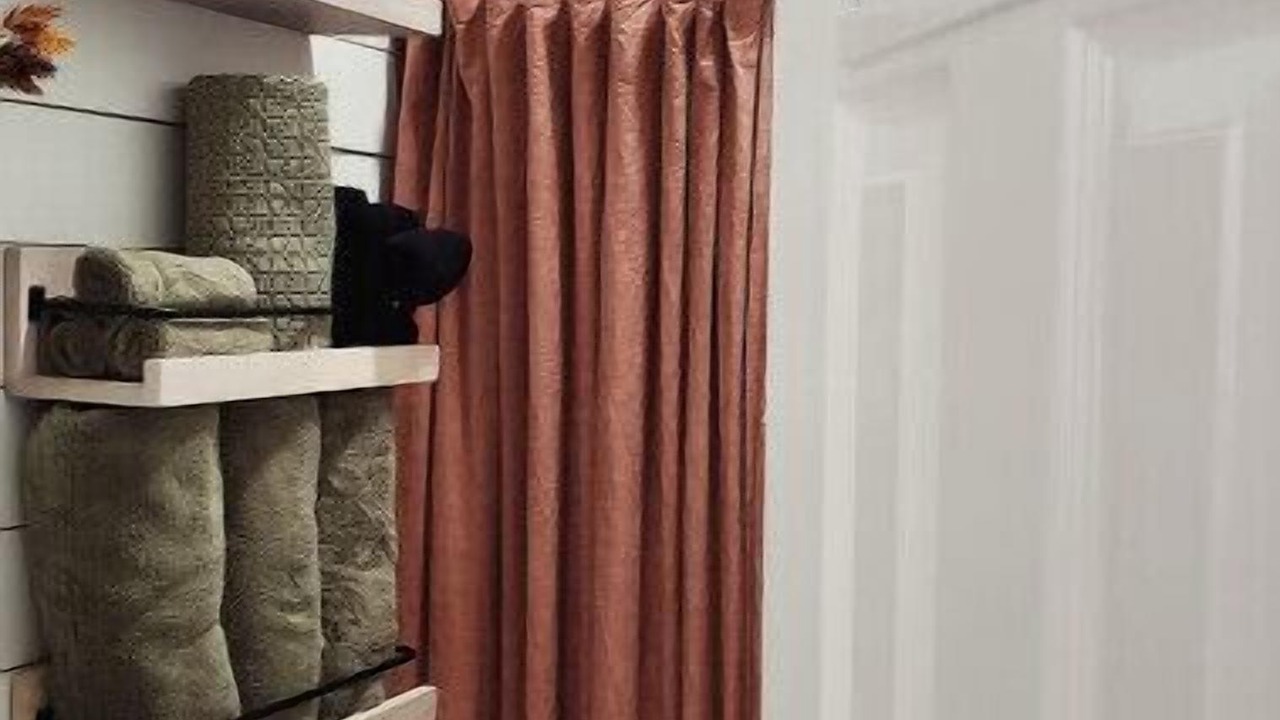 Photo of Bedroom in Cedar Creek