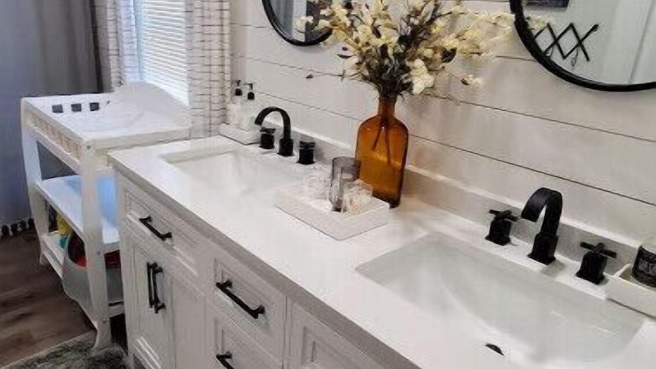 Photo of Bathroom in Cedar Creek