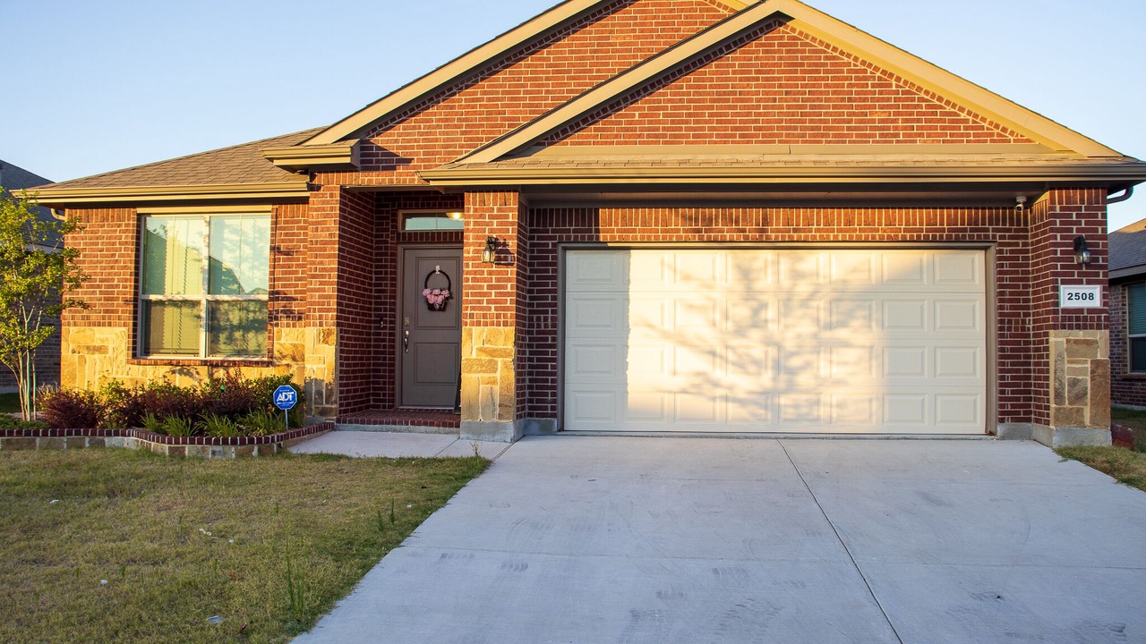 Photo of Outdoor in Glenn Heights