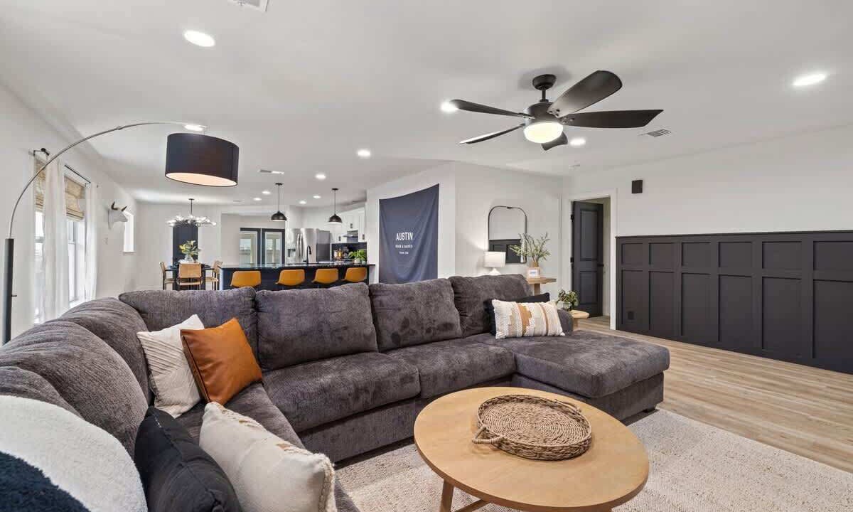 Photo of Livingroom in Cedar Park