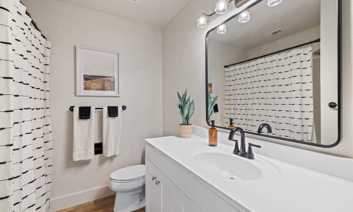 Photo of Bathroom in Cedar Park