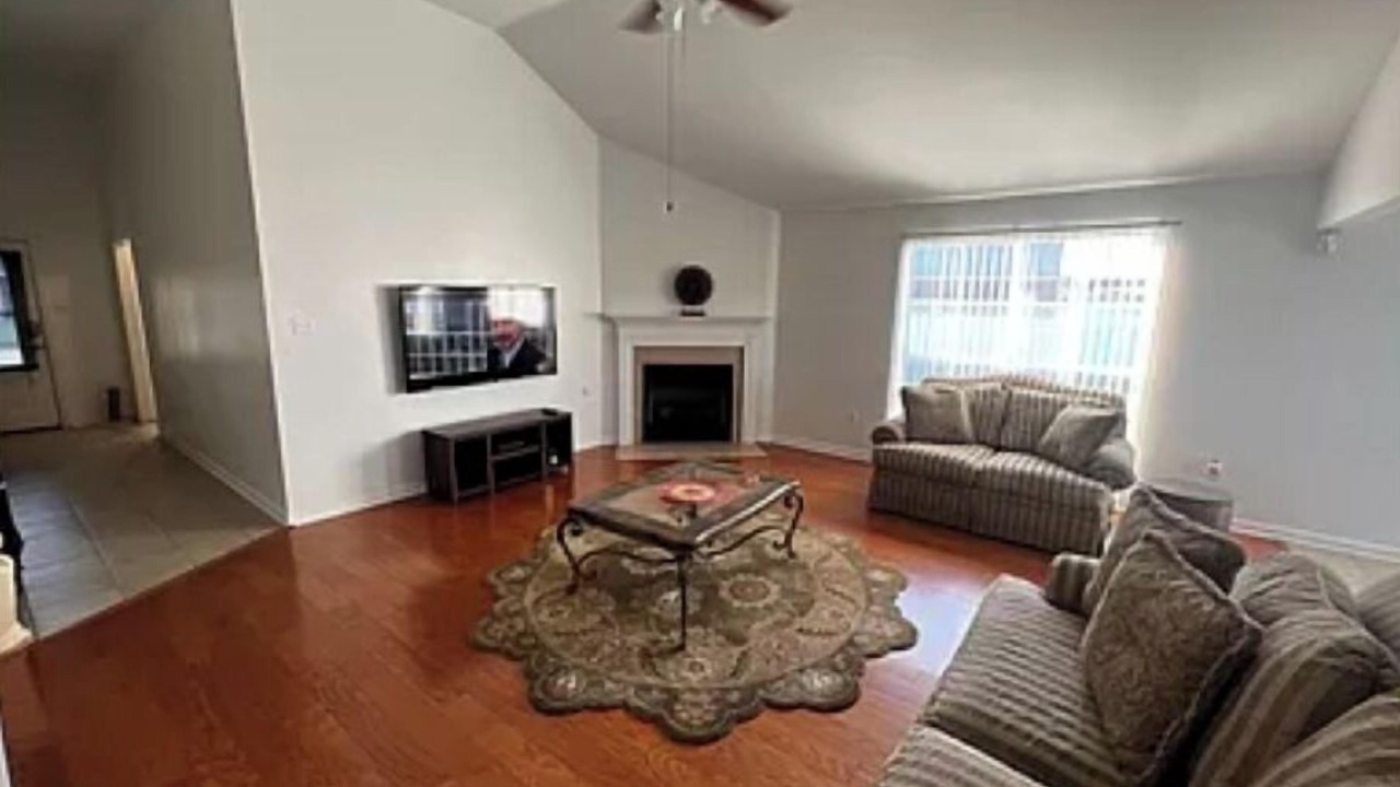 Photo of Livingroom in Burnside