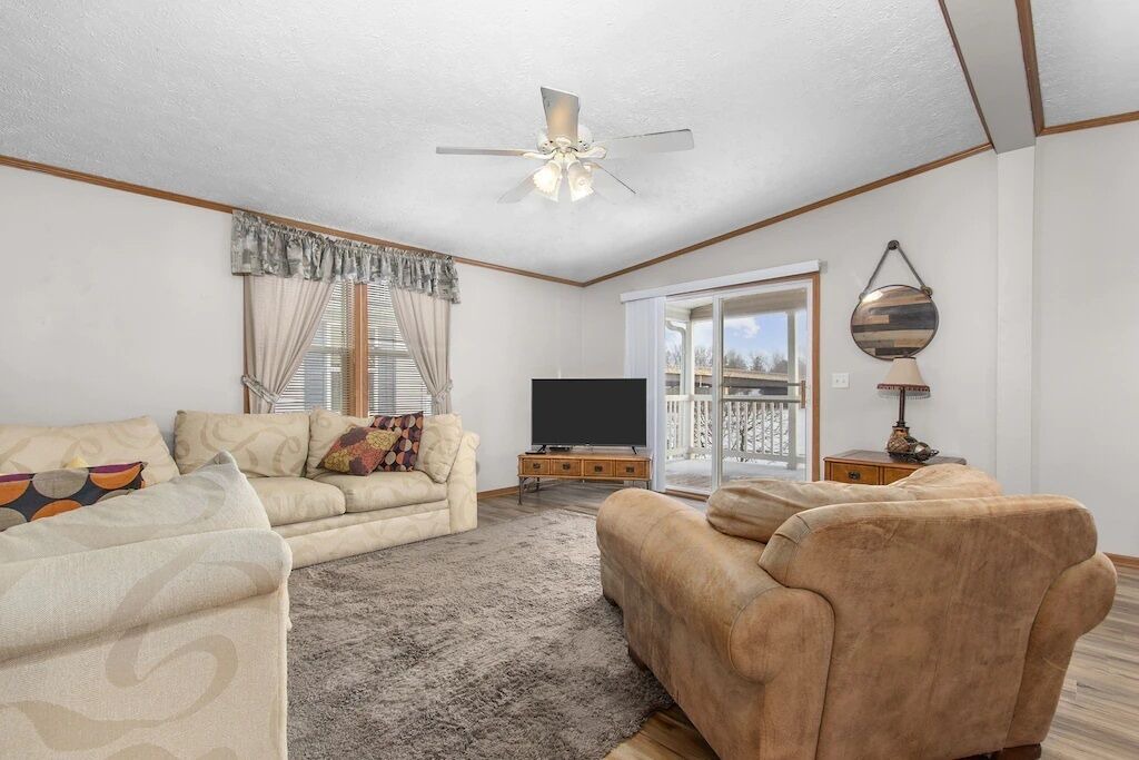 Photo of Livingroom in Fremont