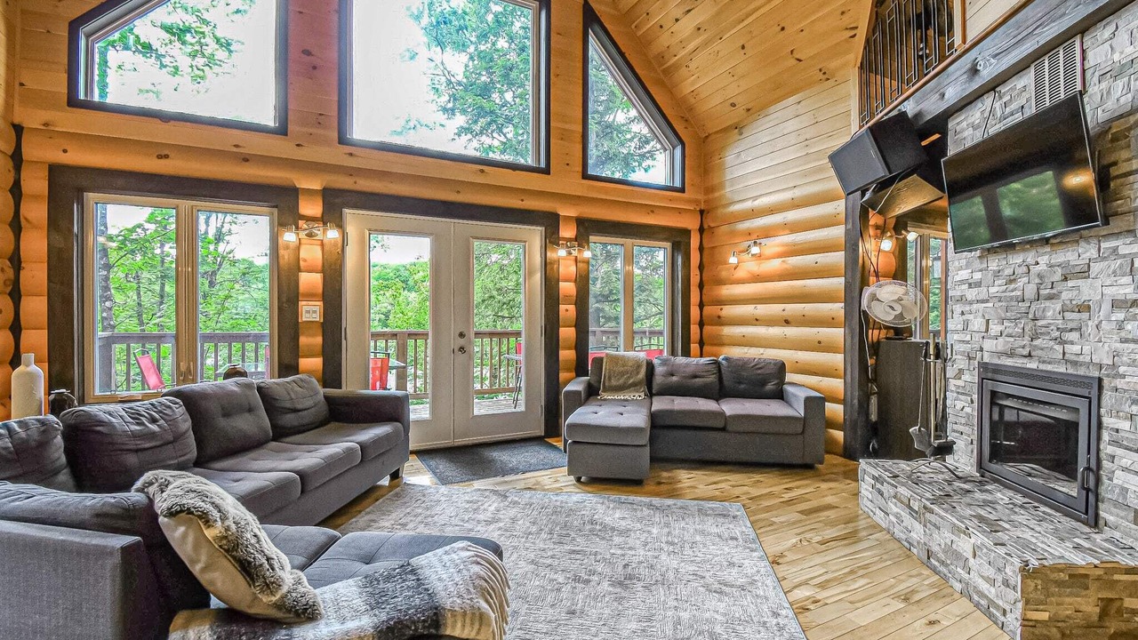 Photo of Livingroom in Brownsburg-Chatham