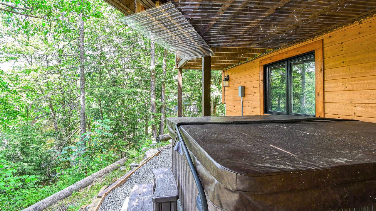 Photo of Patio Balcony in Brownsburg-Chatham