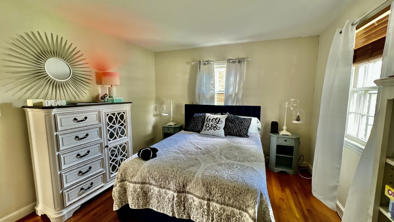 Photo of Bedroom in Bethesda