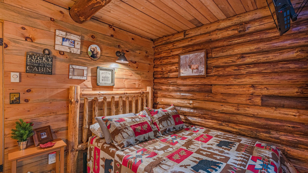 Photo of Bedroom in Adams