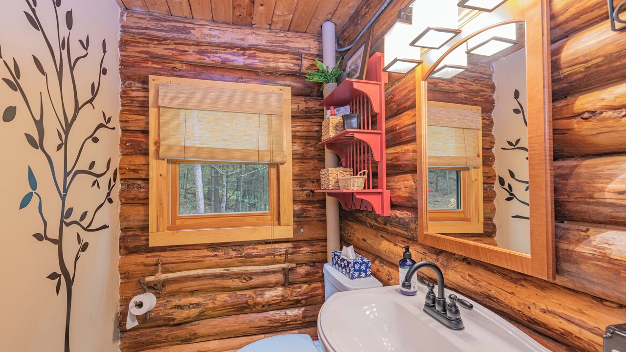 Photo of Bathroom in Adams