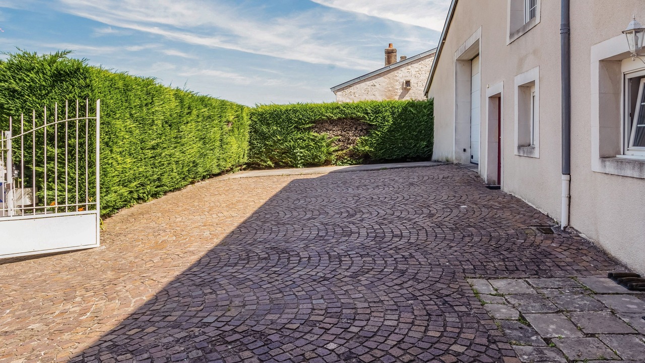 Photo of Outdoor in Mereville