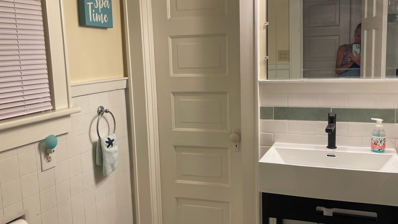 Photo of Bathroom in Edenton