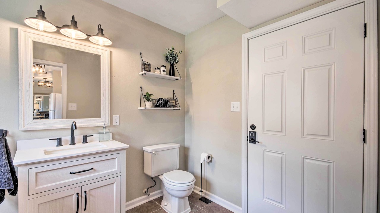 Photo of Bathroom in Columbia